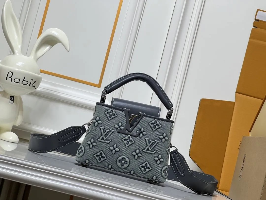 LitBuys Shoulder Bag