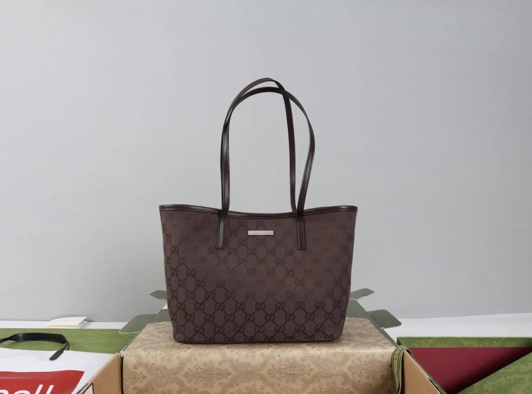 LitBuys Tote Bag