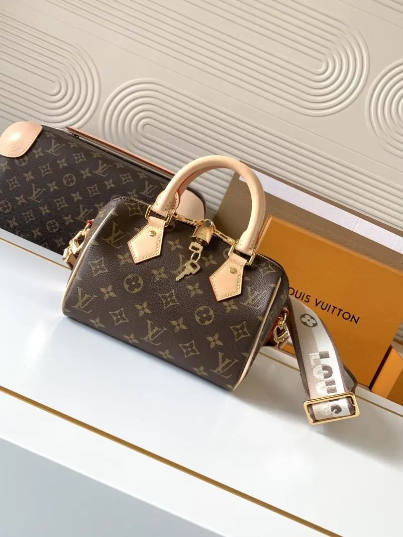 LitBuys Shoulder Bag