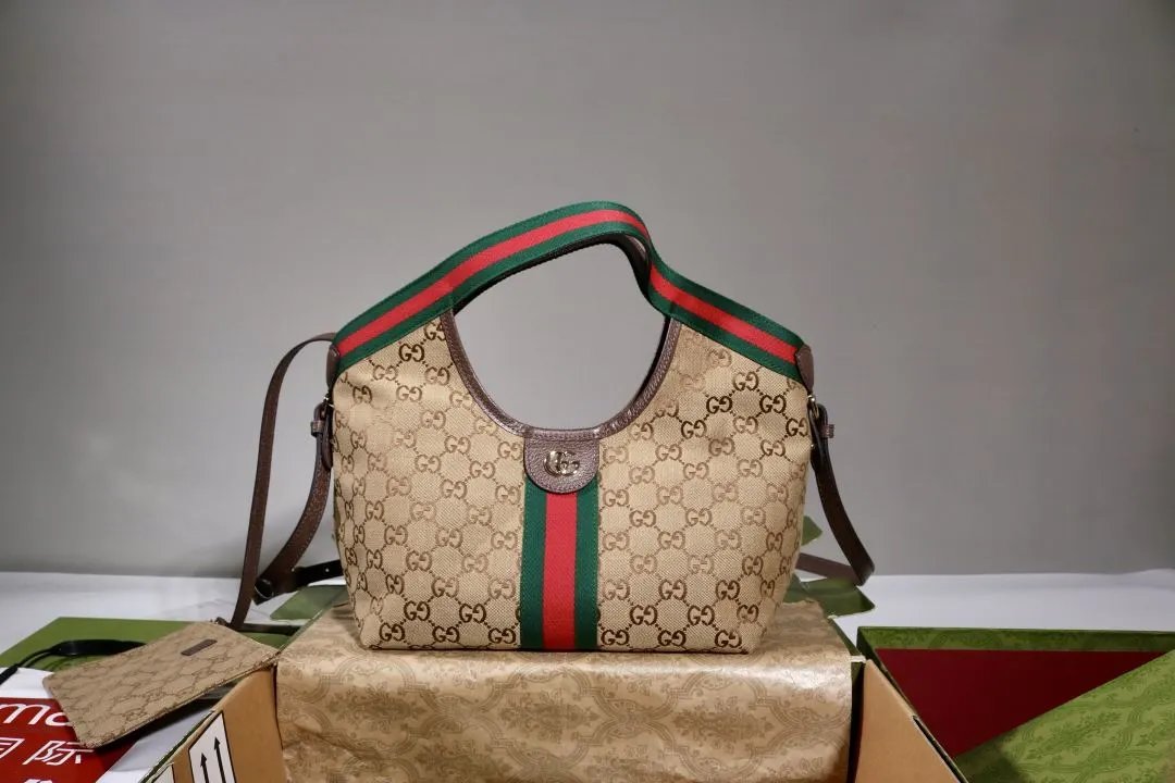 LitBuys Tote Bag