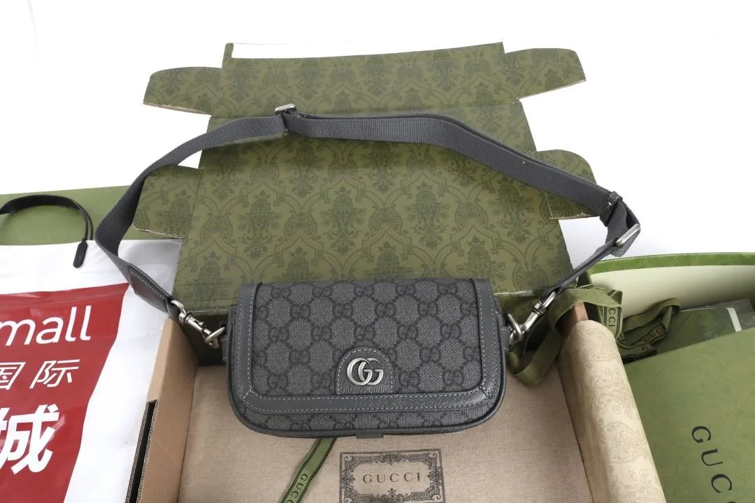 LitBuys Shoulder Bag