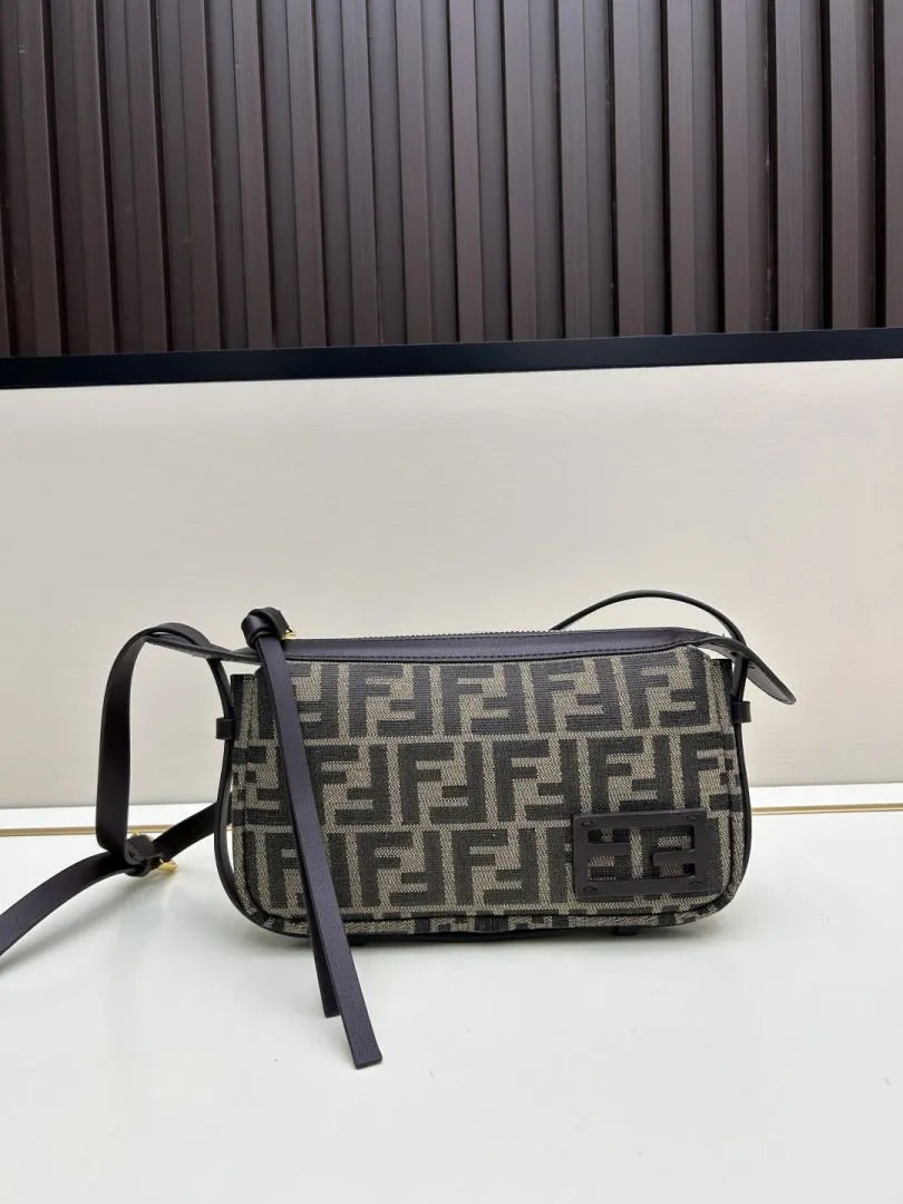 LitBuys Shoulder Bag