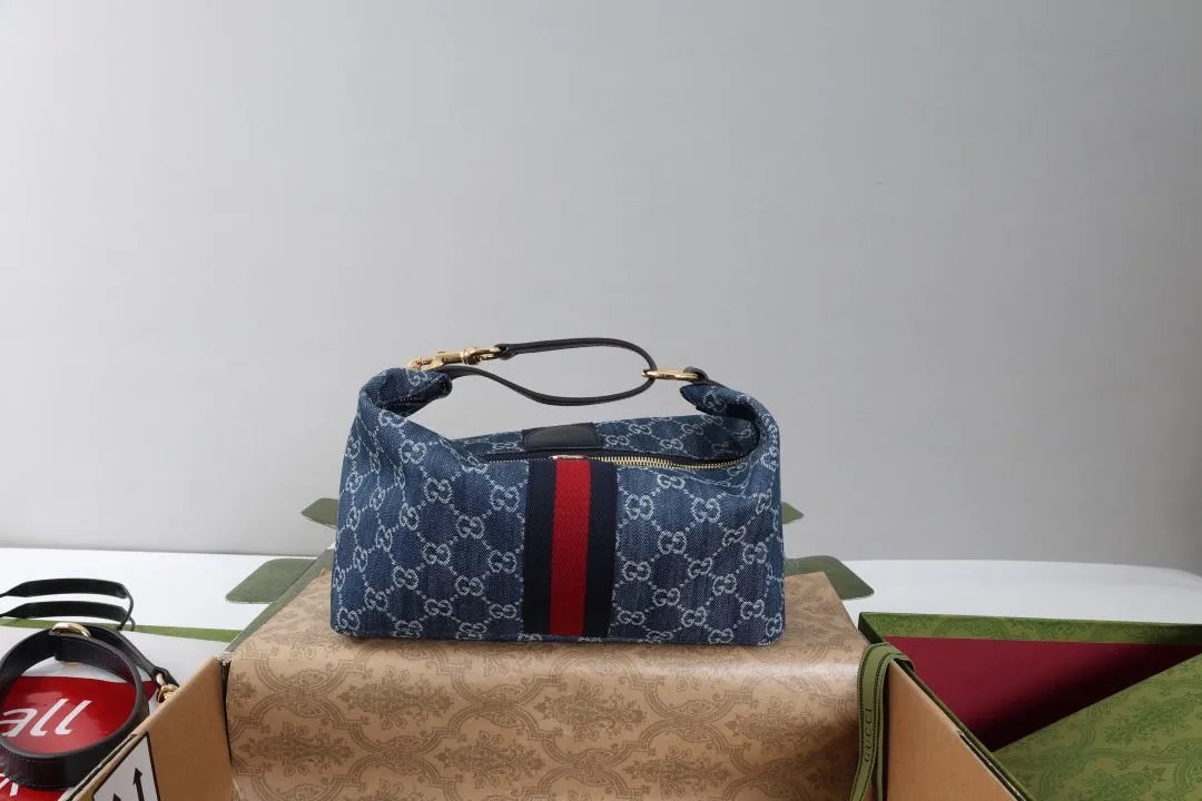 LitBuys Shoulder Bag