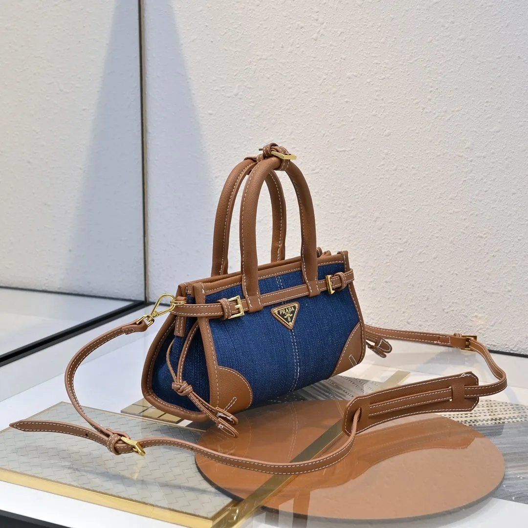 LitBuys Shoulder Bag