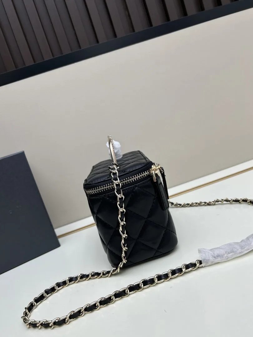 LitBuys Shoulder Bag