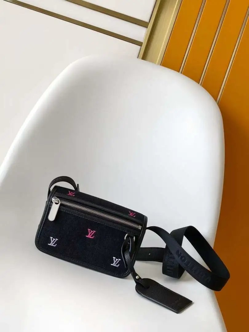 LitBuys Shoulder Bag