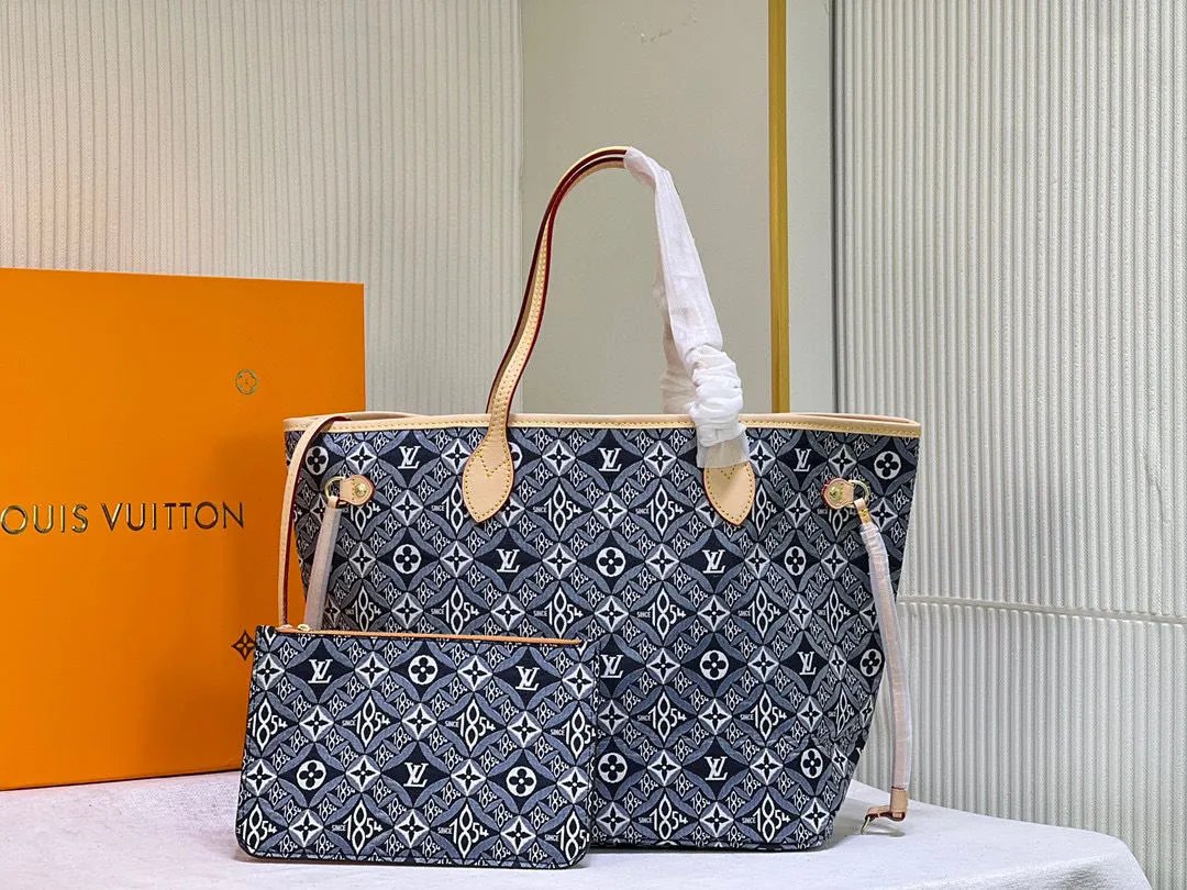 LitBuys Shoulder Bag