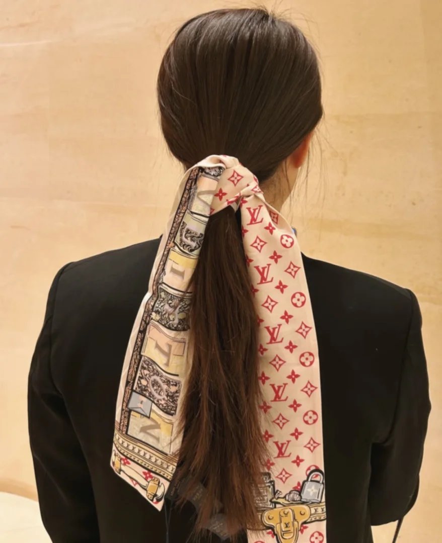 LitBuys Scarves