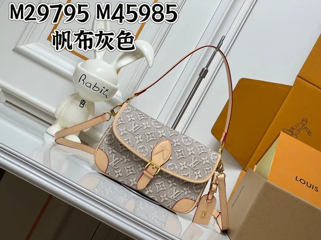 LitBuys Shoulder Bag