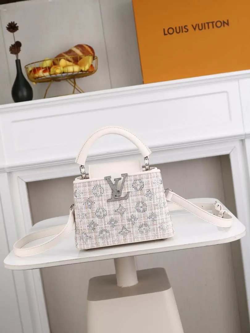 LitBuys Shoulder Bag
