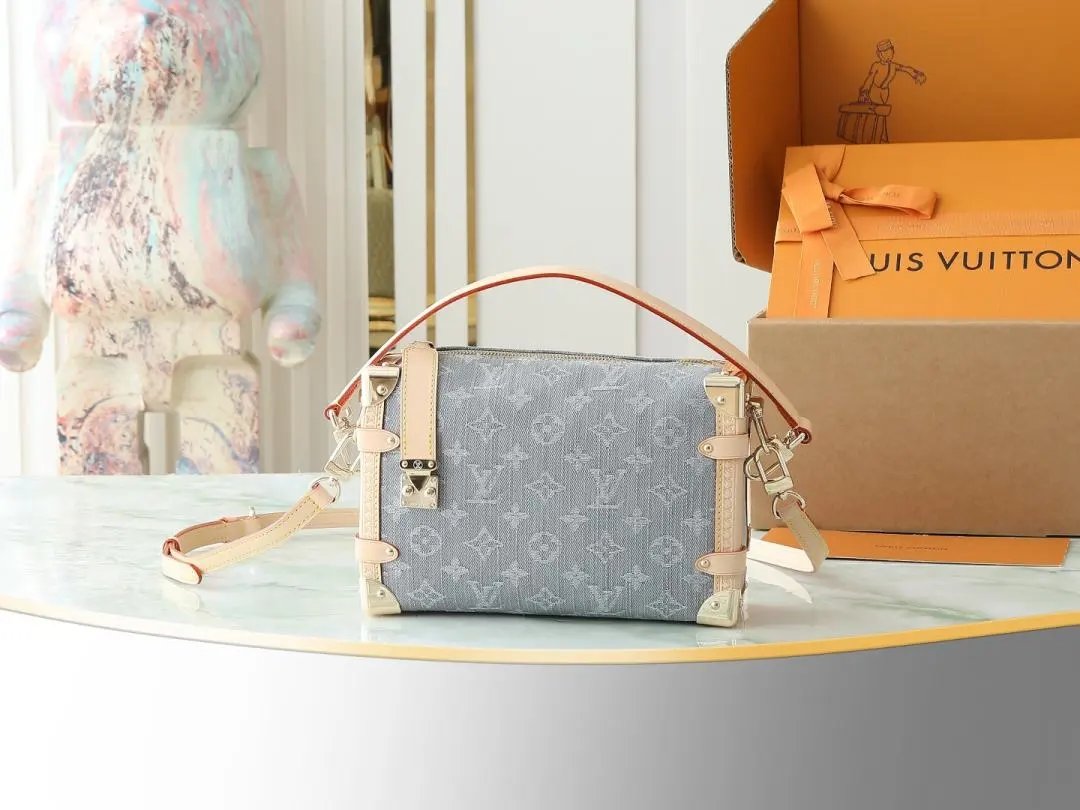 LitBuys Shoulder Bag