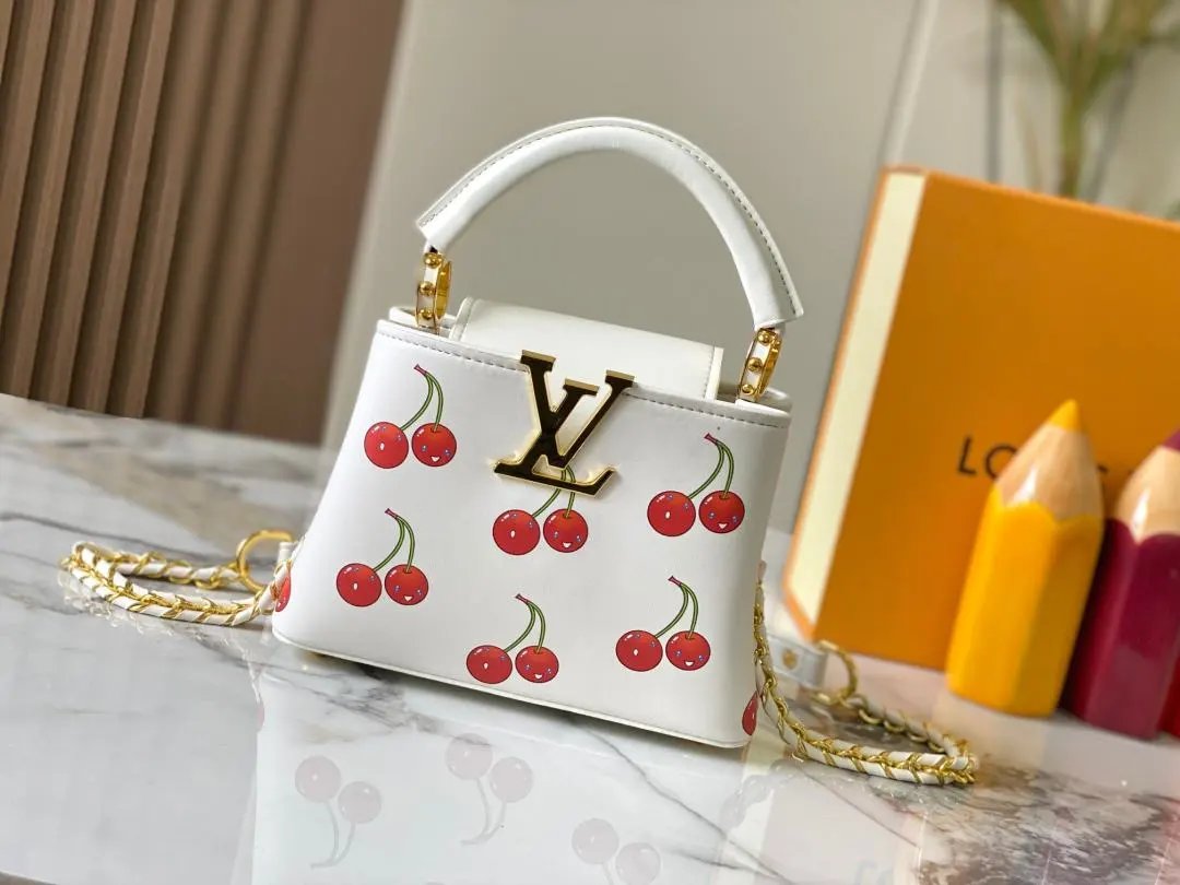 LitBuys Shoulder Bag