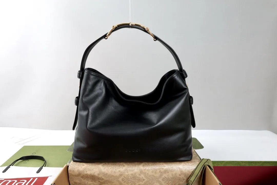 LitBuys Shoulder Bag