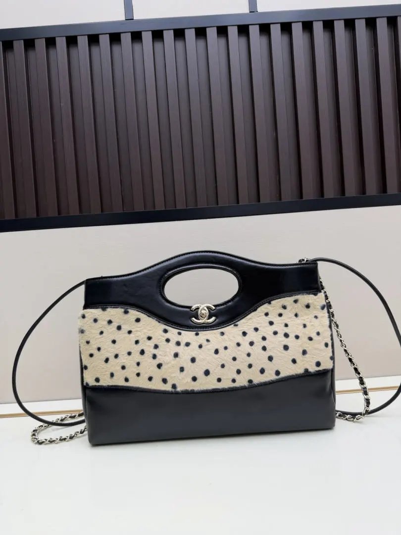 LitBuys Shoulder Bag