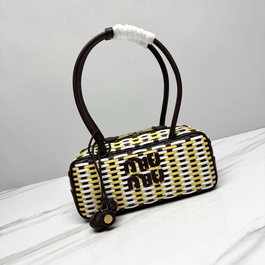 LitBuys Shoulder Bag