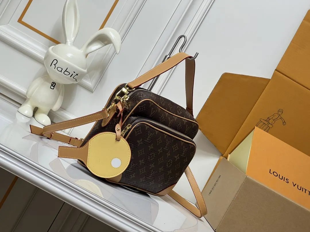 LitBuys Shoulder Bag