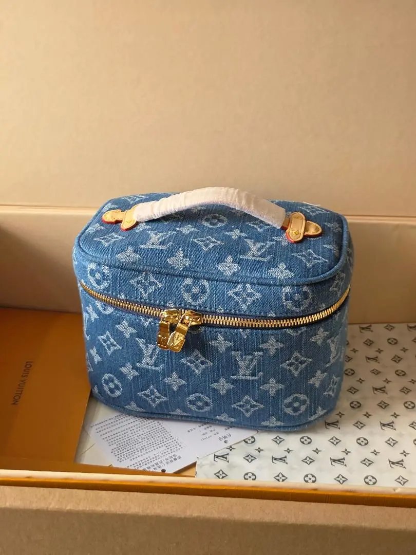 LitBuys Shoulder Bag