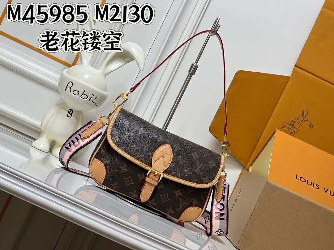 LitBuys Shoulder Bag