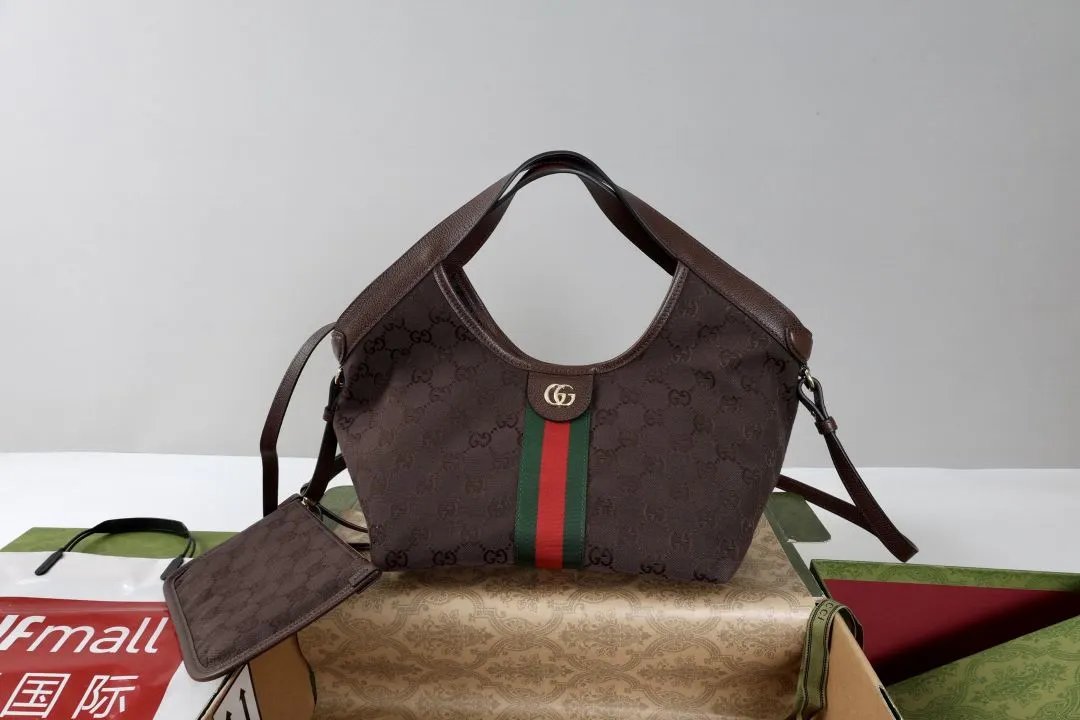 LitBuys Tote Bag