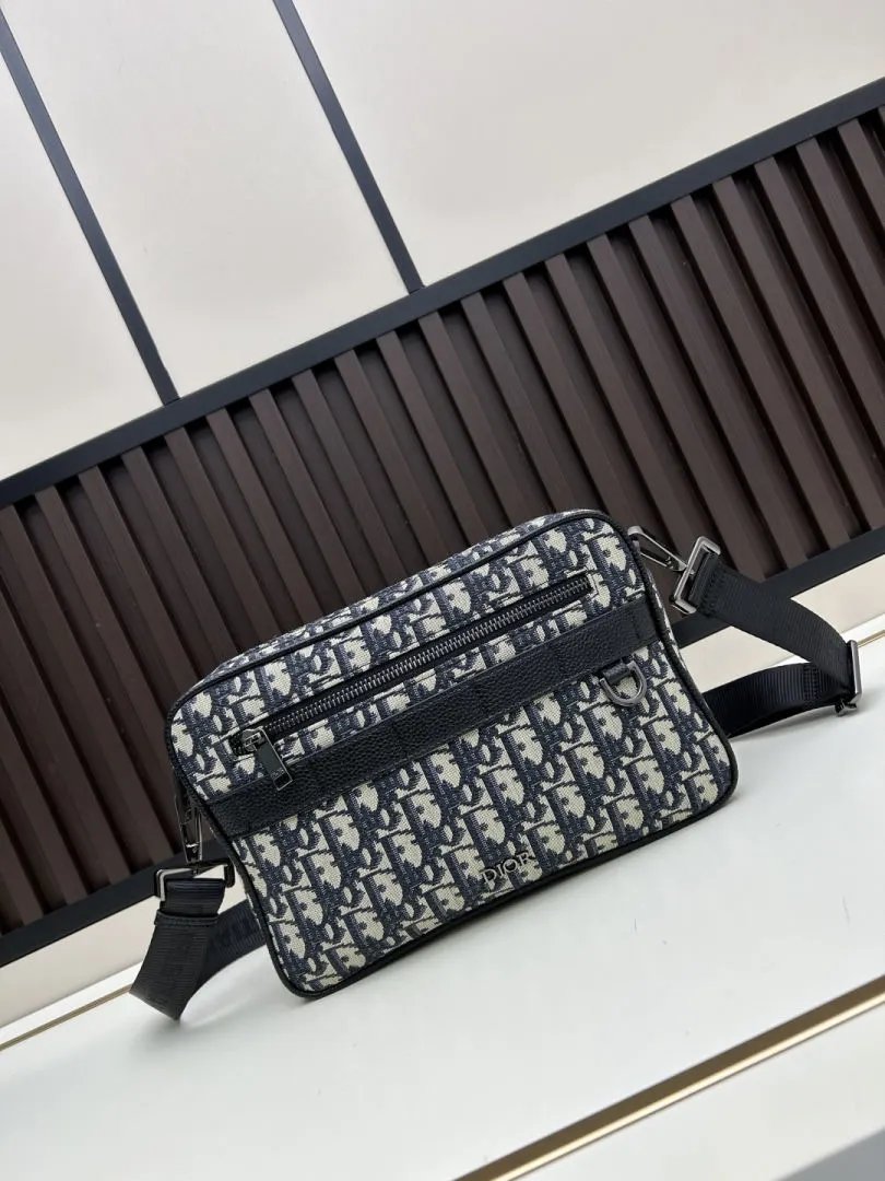 LitBuys Shoulder Bag