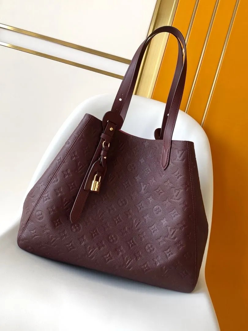LitBuys Tote Bag