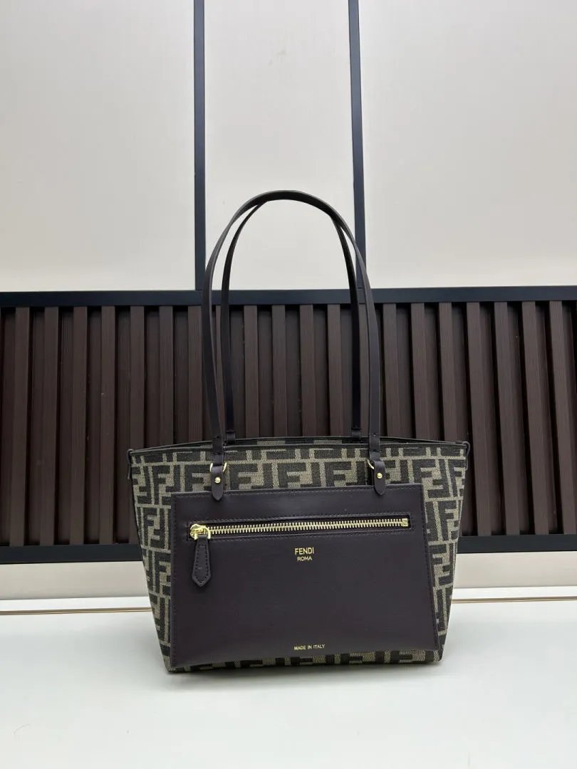 LitBuys Tote Bag