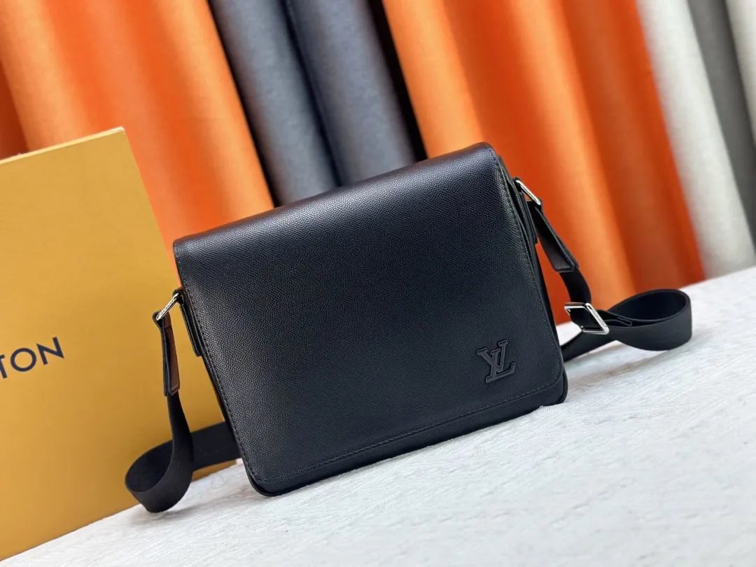 LitBuys Shoulder Bag