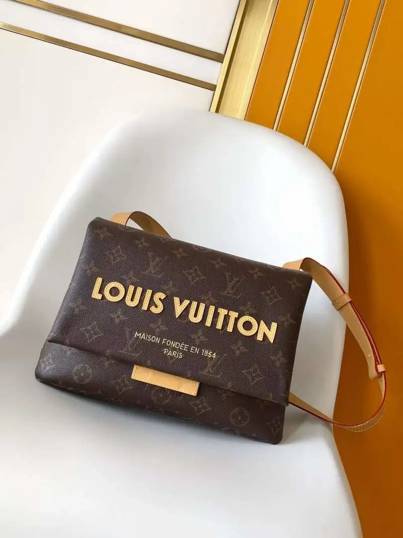 LitBuys Shoulder Bag