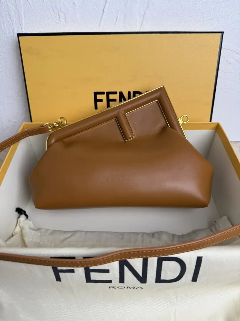 LitBuys Shoulder Bag