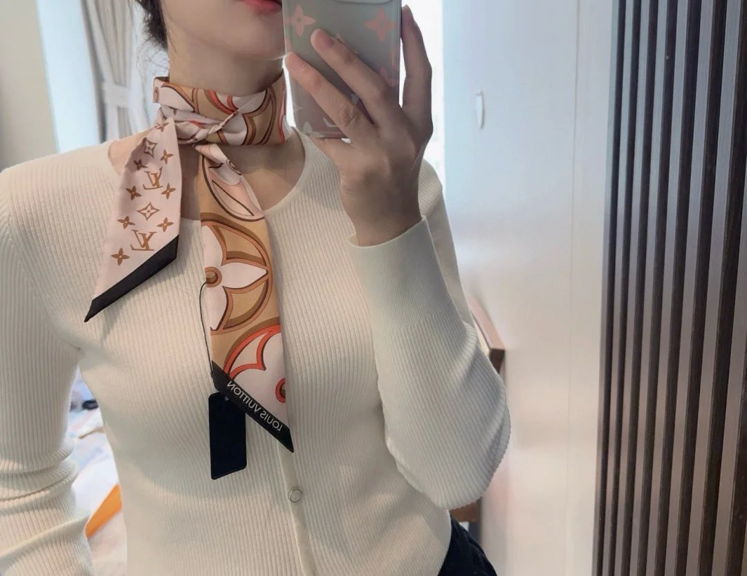 LitBuys Scarves