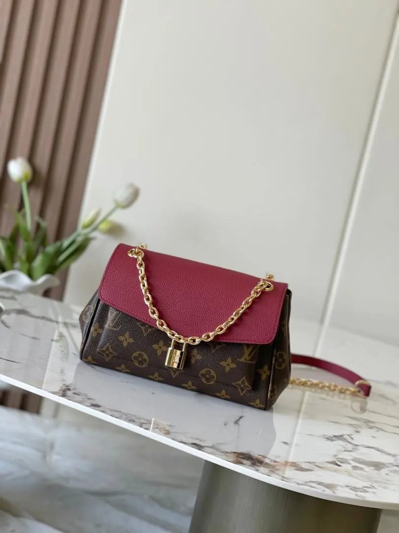 LitBuys Shoulder Bag