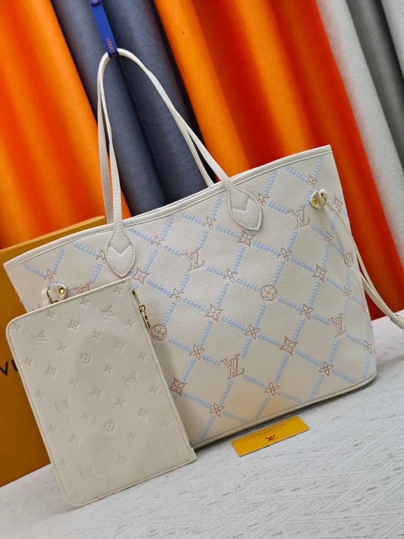 LitBuys Tote Bag