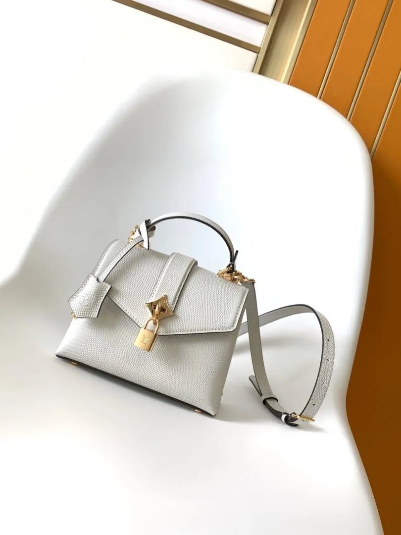 LitBuys Shoulder Bag