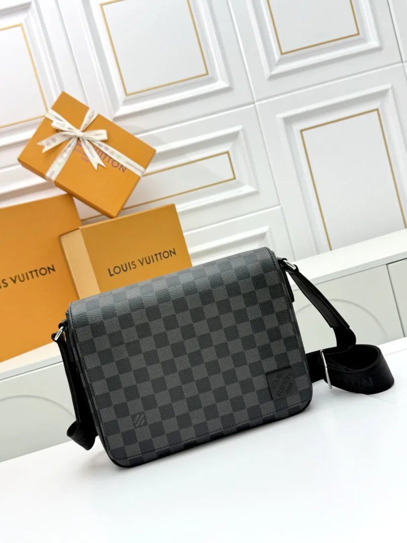LitBuys Shoulder Bag