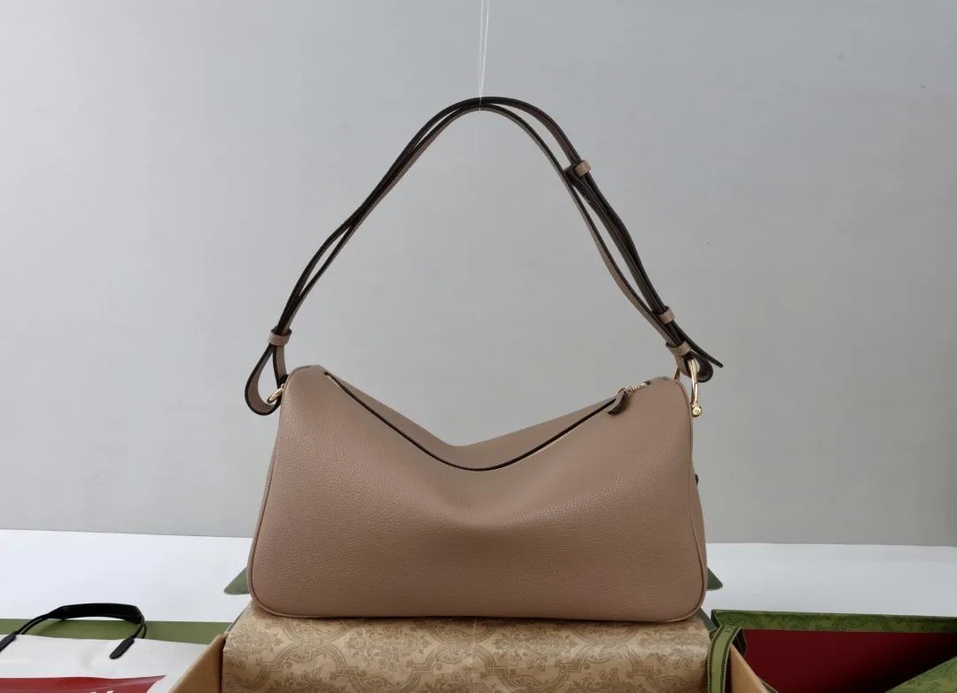 LitBuys Tote Bag