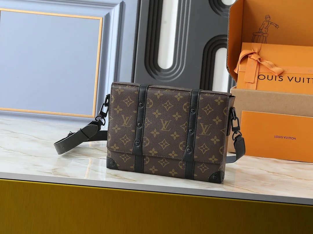 LitBuys Shoulder Bag
