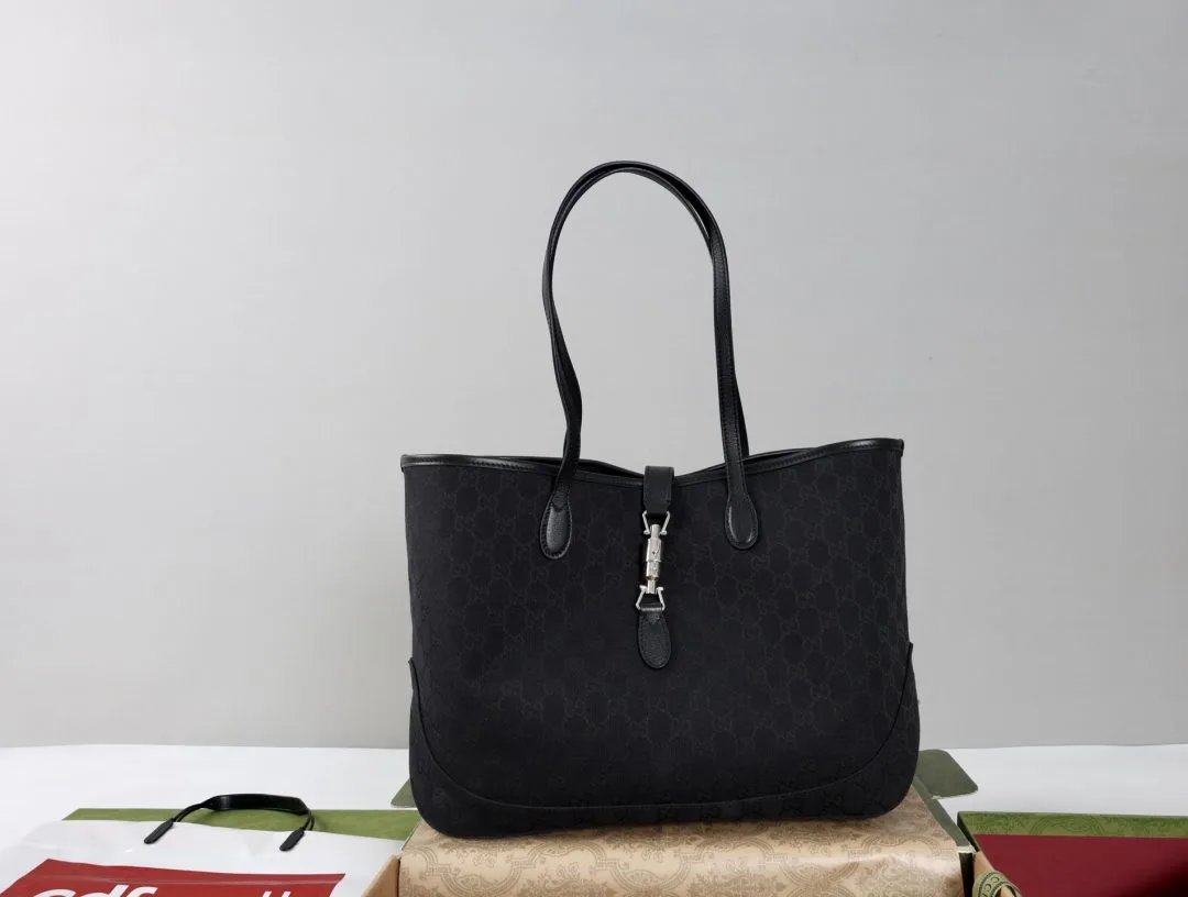 LitBuys Shoulder Bag