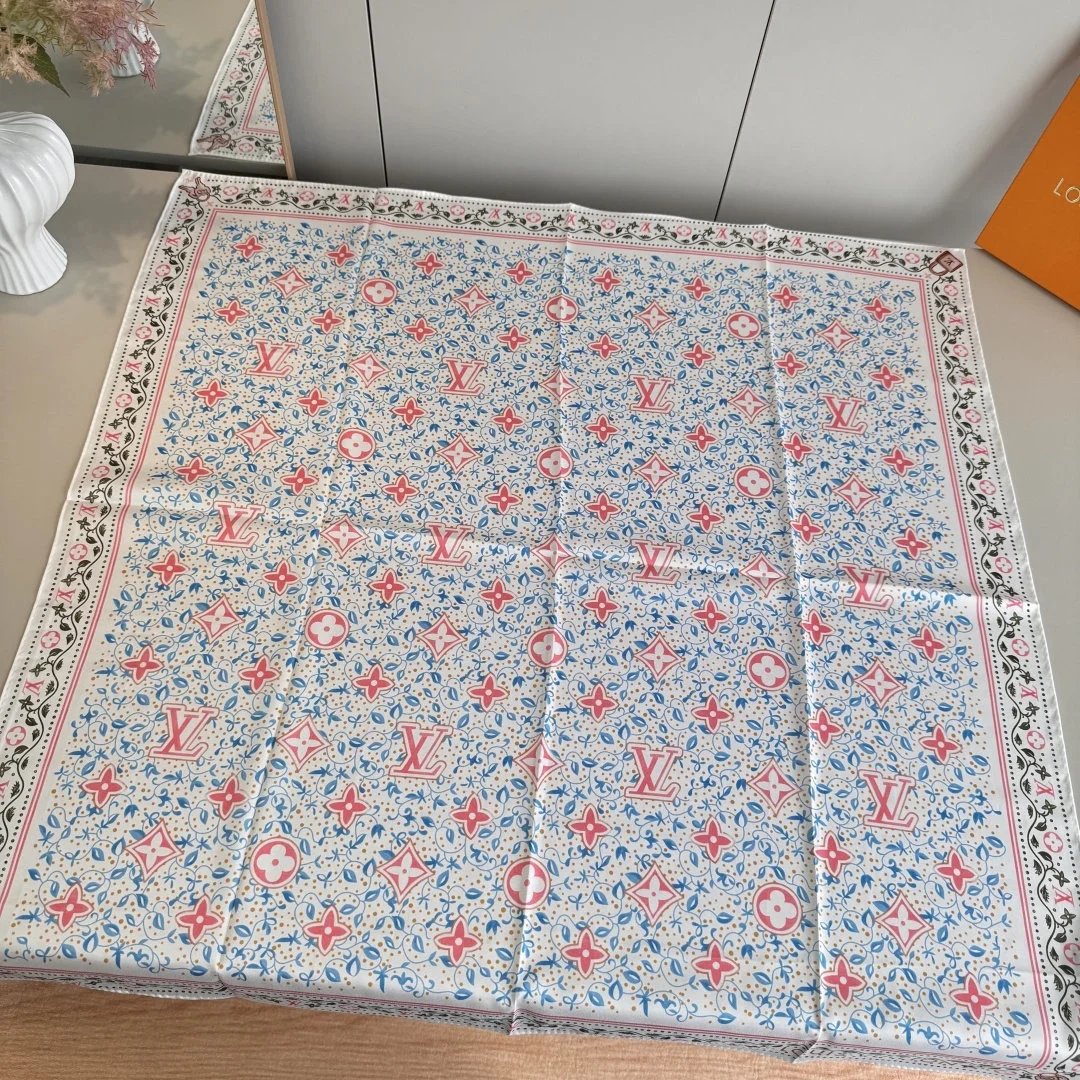 LitBuys Scarves