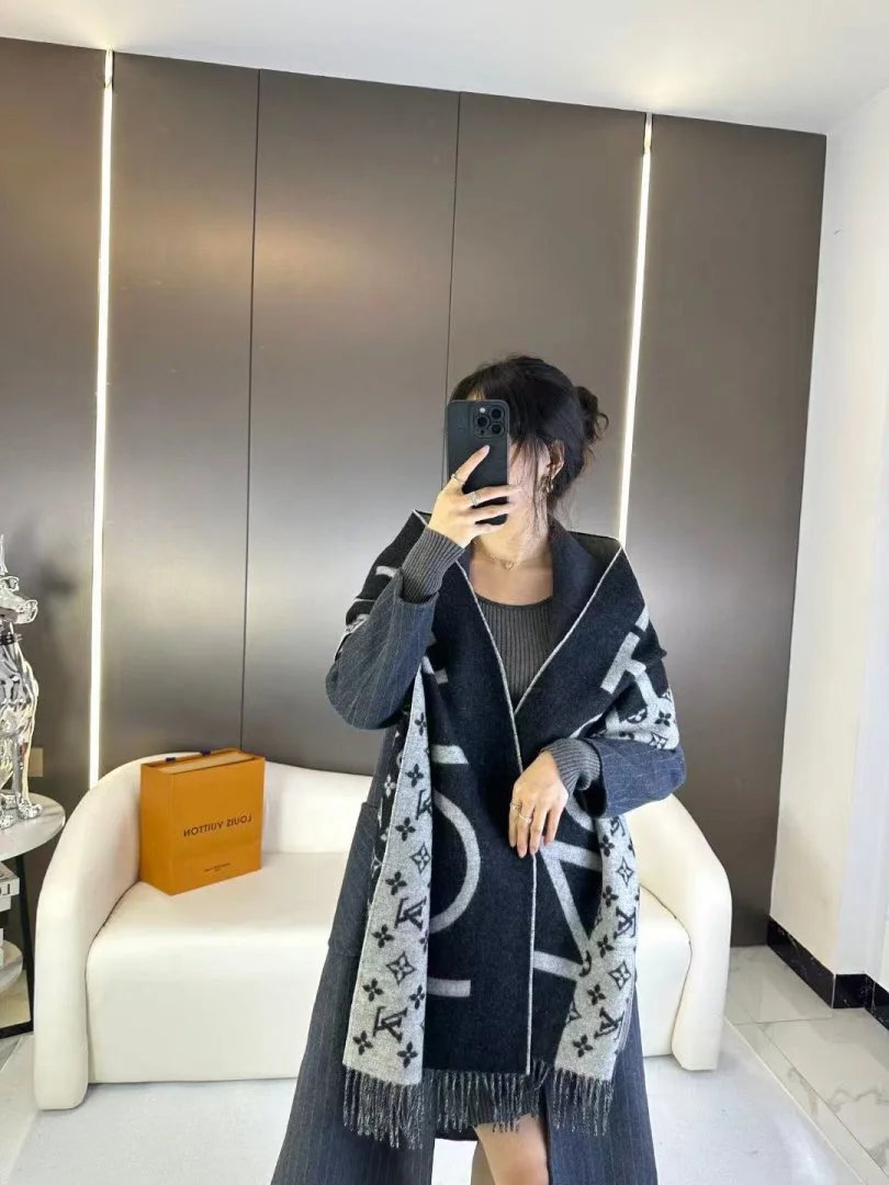 LitBuys Scarves
