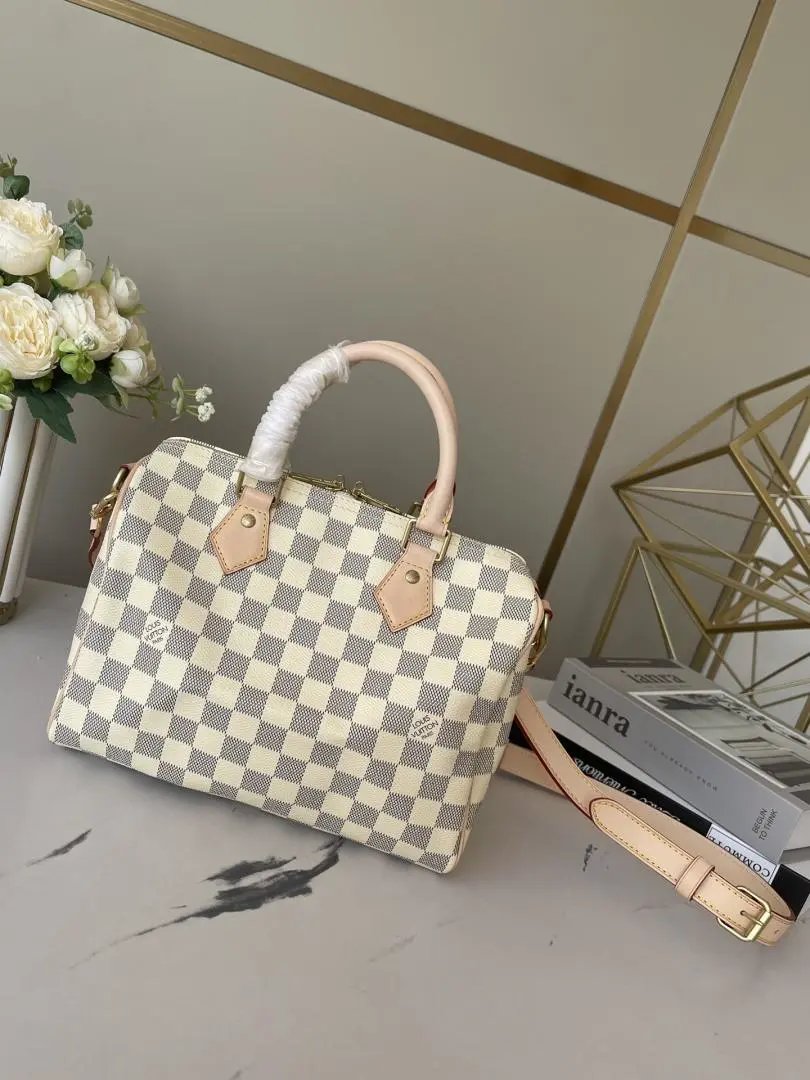 Louis Vuitton Shoulder Bag