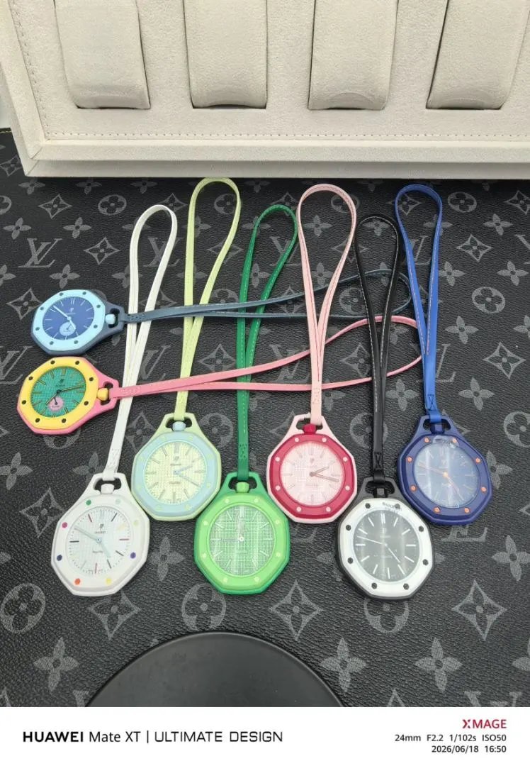 LitBuys Wristwatch