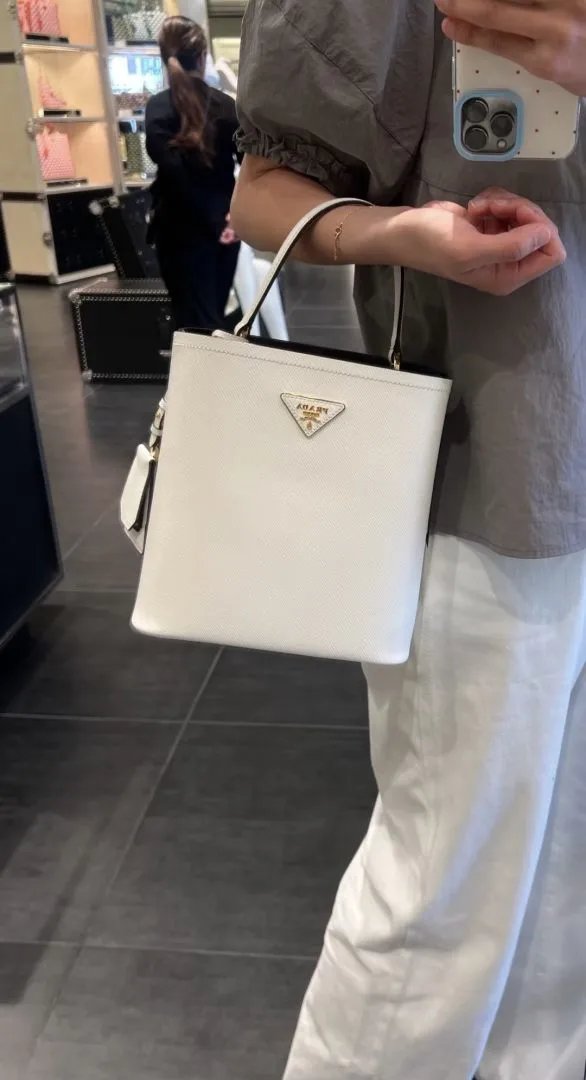 LitBuys Shoulder Bag