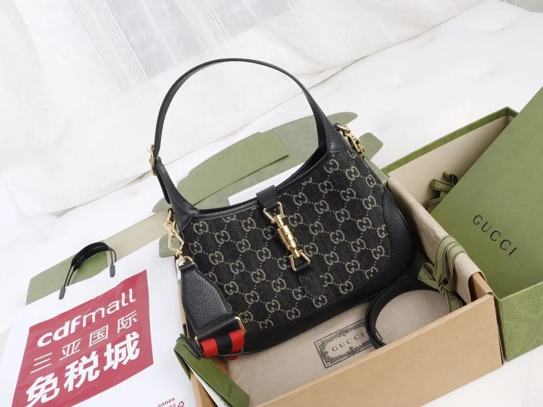 LitBuys Tote Bag
