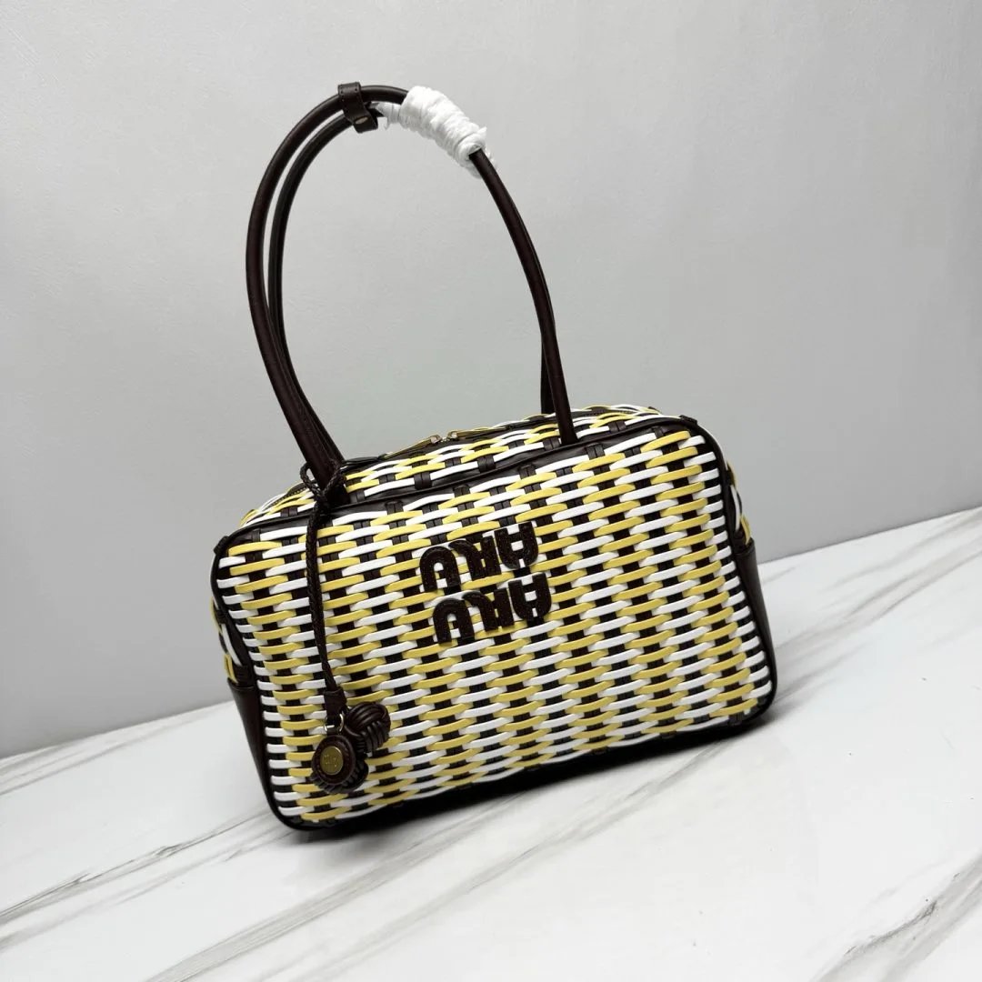 LitBuys Shoulder Bag