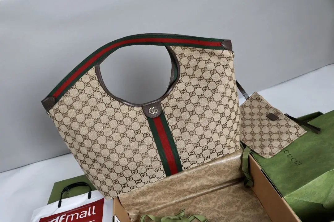 LitBuys Tote Bag