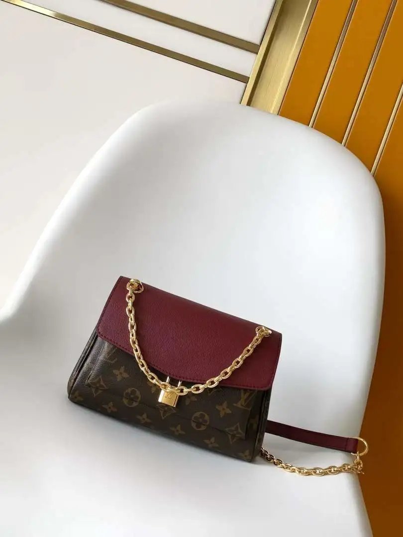 LitBuys Shoulder Bag