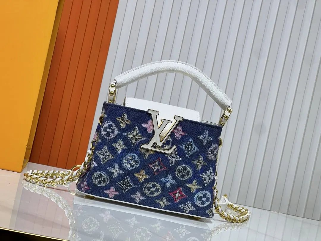 LitBuys Shoulder Bag