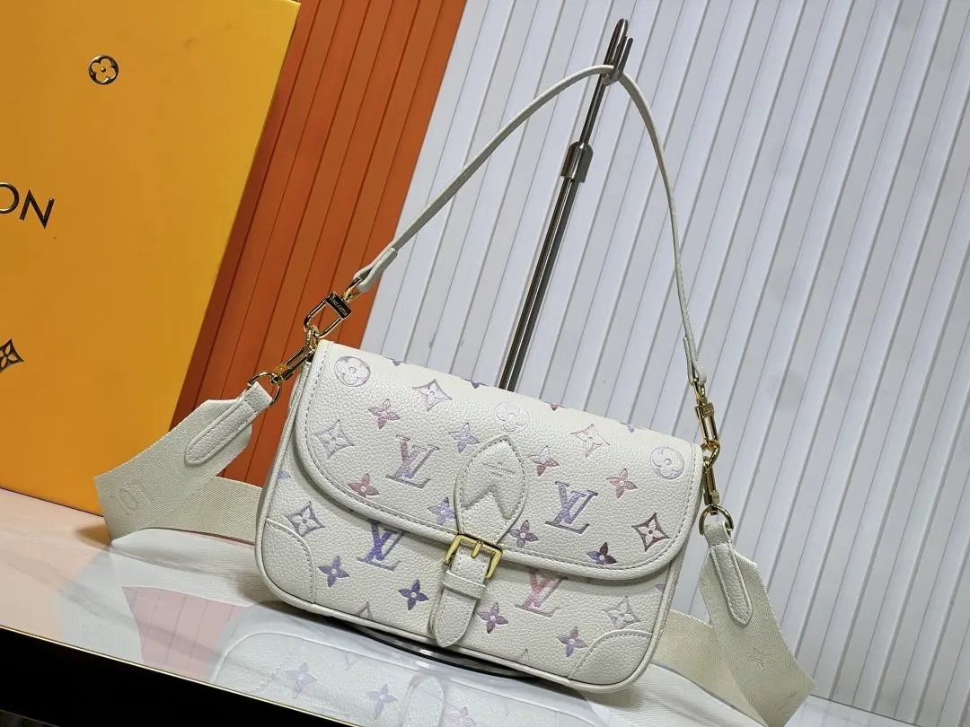 LitBuys Shoulder Bag