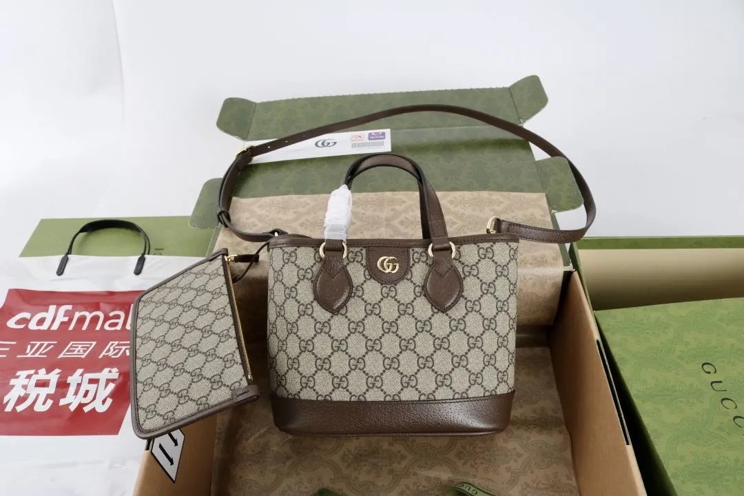 LitBuys Tote Bag
