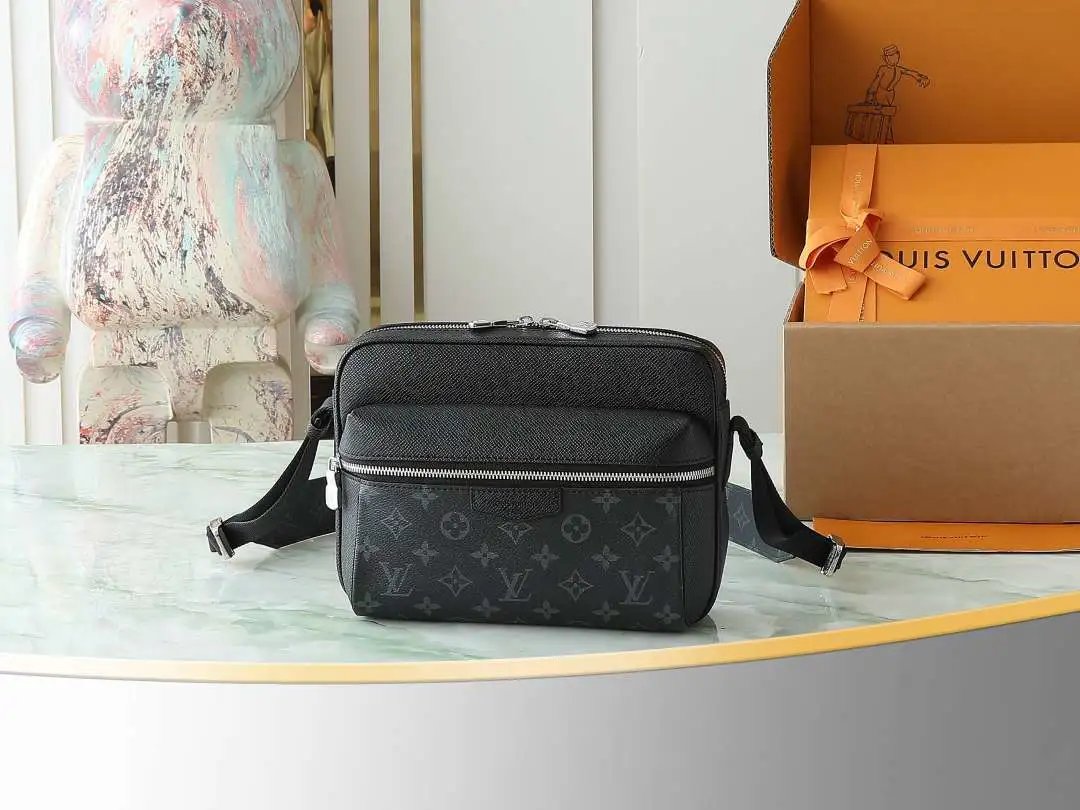 LitBuys Shoulder Bag